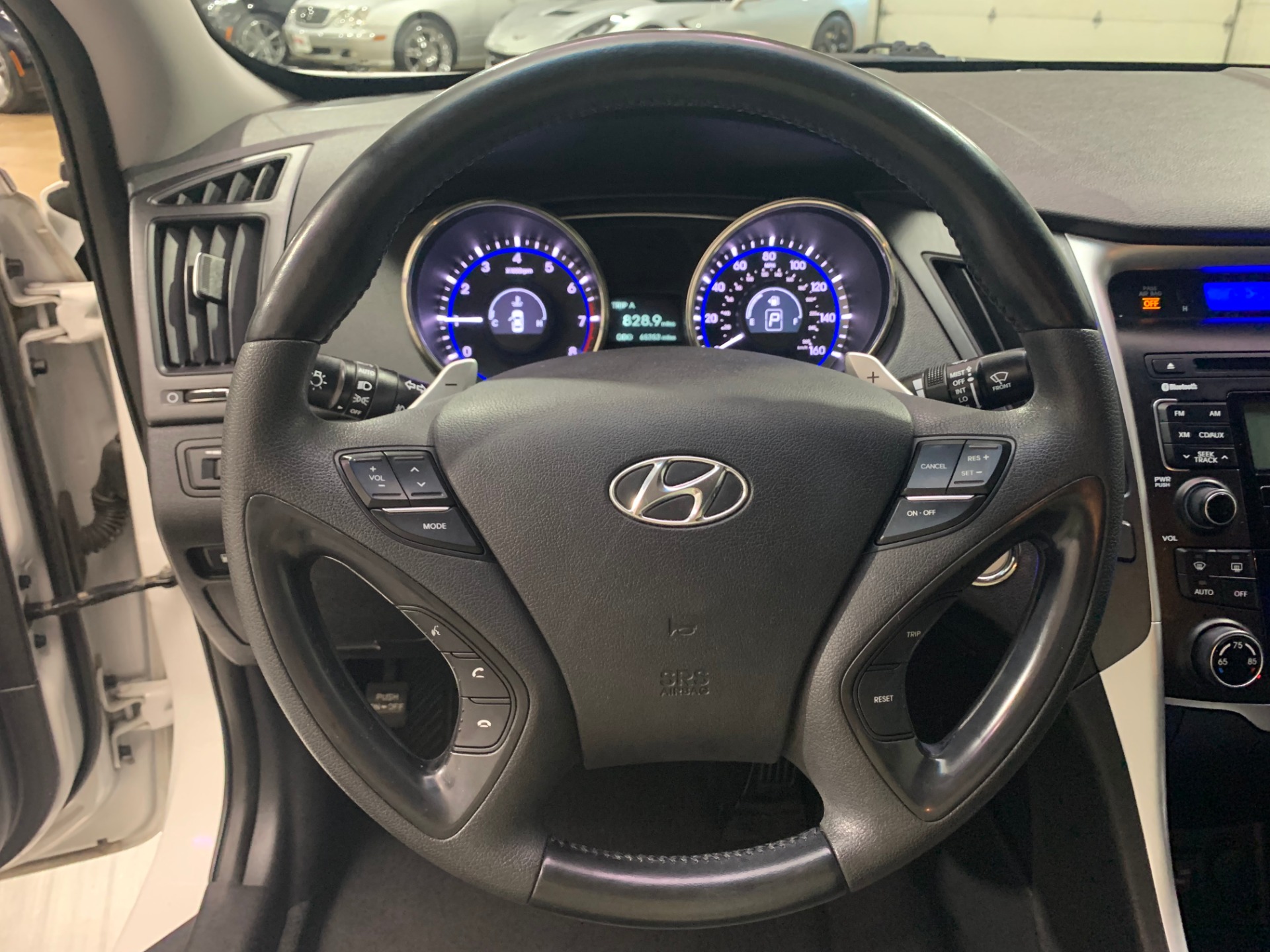 Used-2011-Hyundai-Sonata-SE-20T-FWD