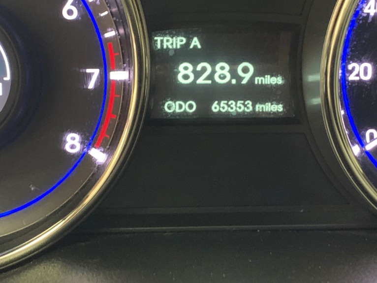 Used-2011-Hyundai-Sonata-SE-20T-FWD