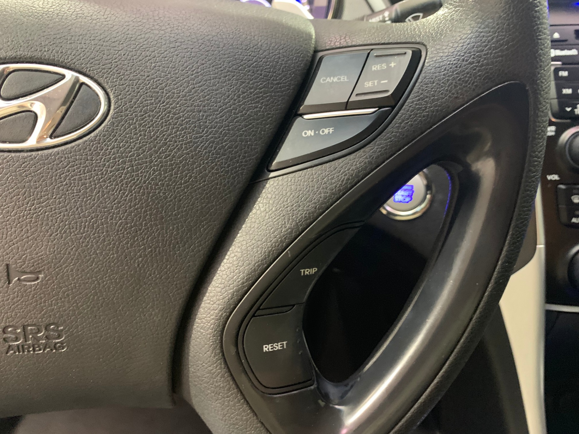 Used-2011-Hyundai-Sonata-SE-20T-FWD