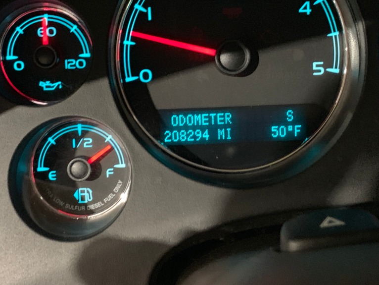Used-2011-GMC-Sierra-K2500HD-Denali-Diesel-4X4