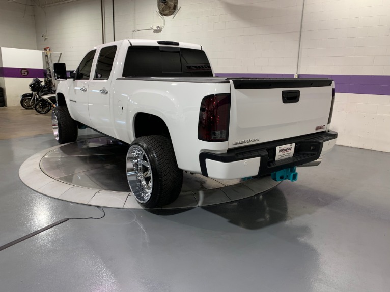 Used-2011-GMC-Sierra-K2500HD-Denali-Diesel-4X4