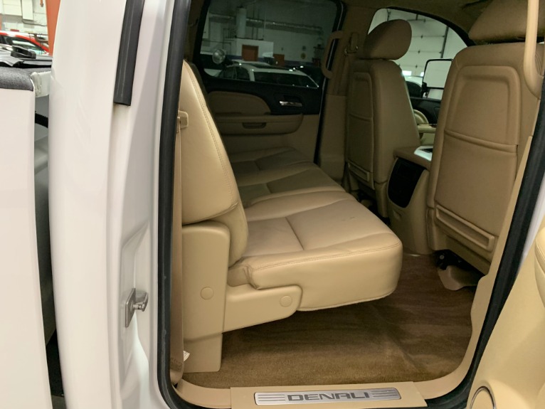 Used-2011-GMC-Sierra-K2500HD-Denali-Diesel-4X4