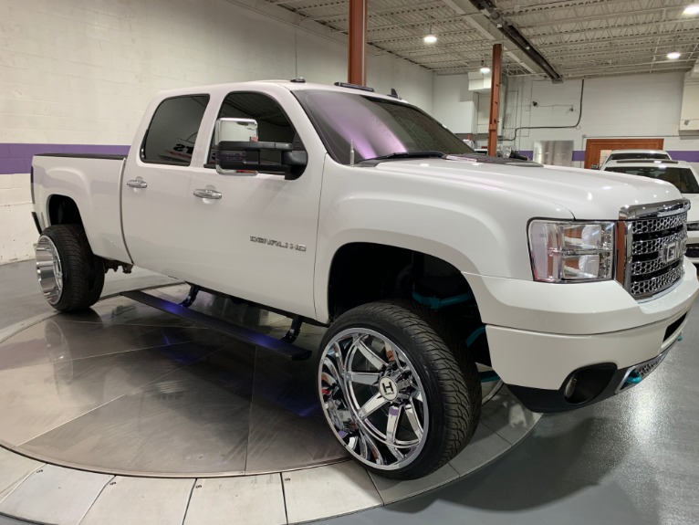 Used-2011-GMC-Sierra-K2500HD-Denali-Diesel-4X4
