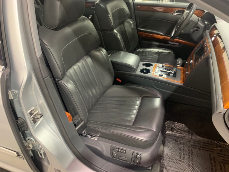 Used-2004-Volkswagen-Phaeton-V8