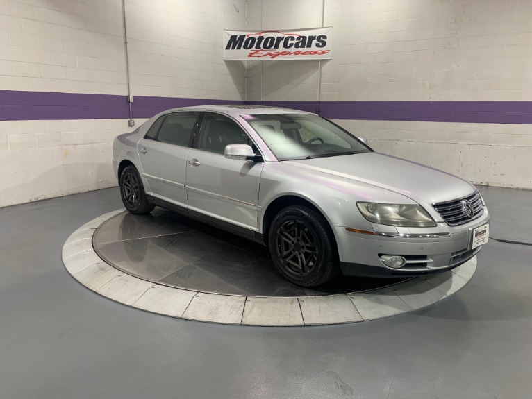 Used-2004-Volkswagen-Phaeton-V8