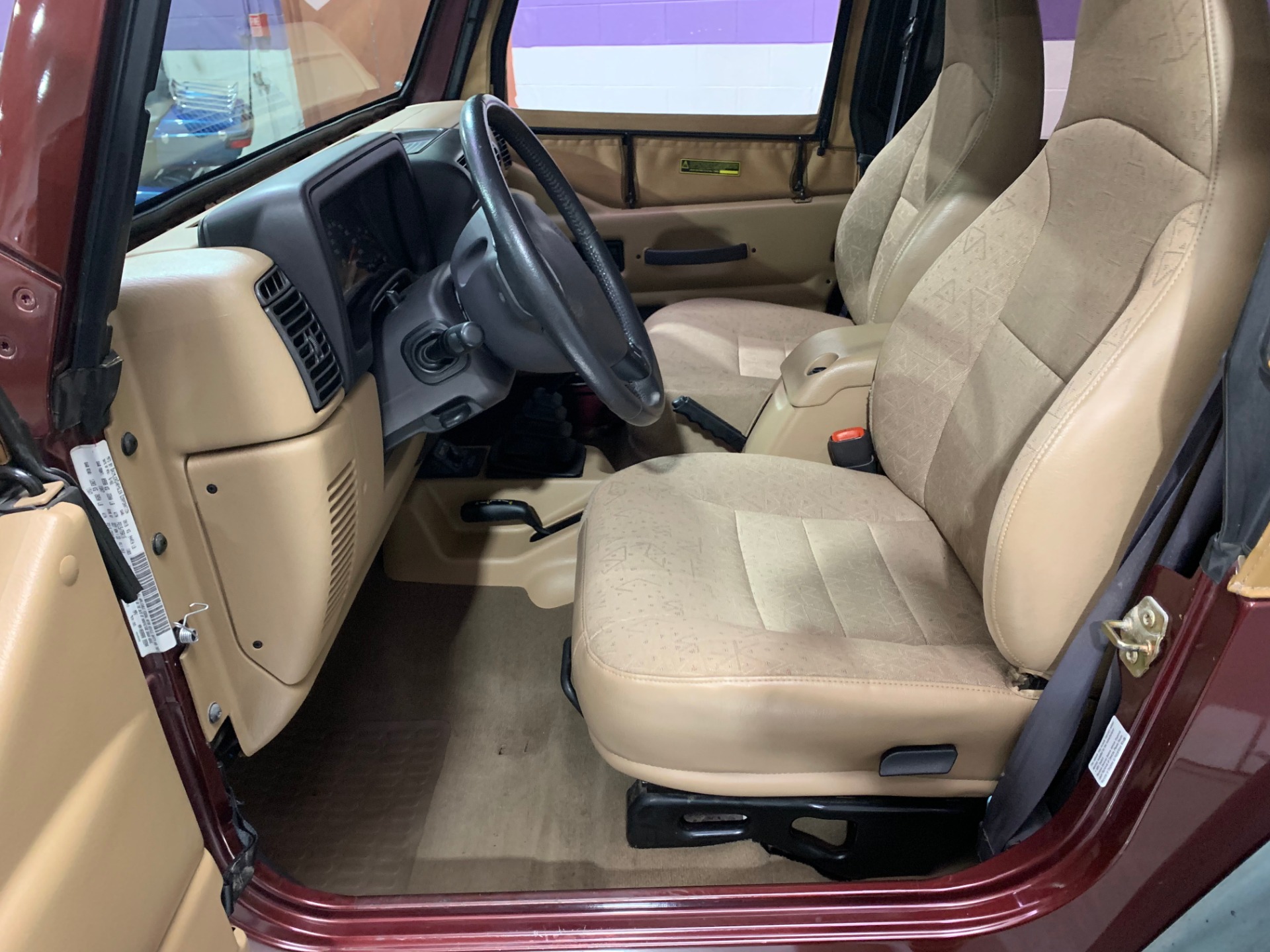 Used-2002-Jeep-Wrangler-Sport