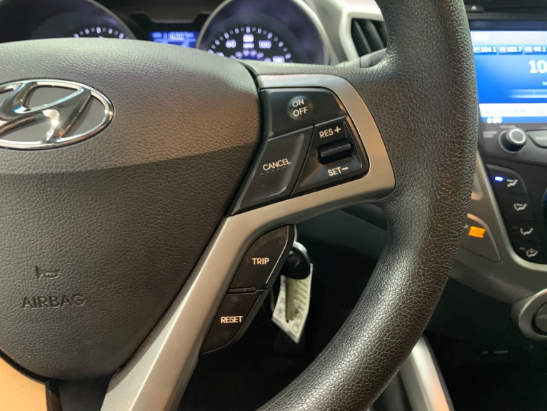 Used-2012-Hyundai-Veloster-FWD