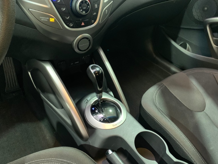 Used-2012-Hyundai-Veloster-FWD