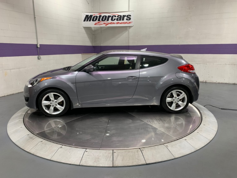 Used-2012-Hyundai-Veloster-FWD