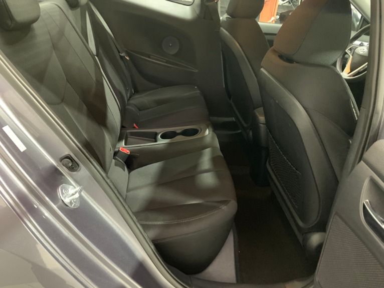 Used-2012-Hyundai-Veloster-FWD