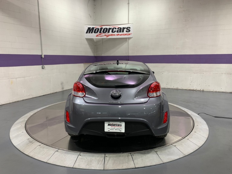 Used-2012-Hyundai-Veloster-FWD