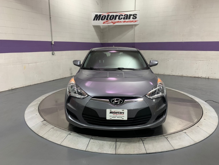 Used-2012-Hyundai-Veloster-FWD