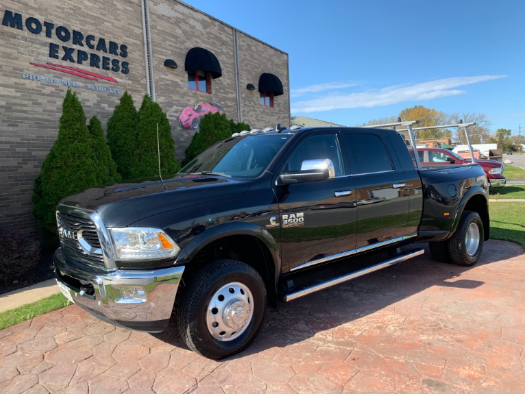 Used-2017-Ram-Ram-Pickup-3500-Laramie-Limited