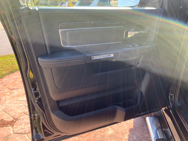 Used-2017-Ram-Ram-Pickup-3500-Laramie-Limited-4X4