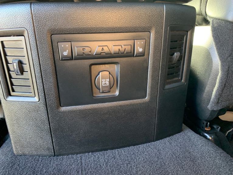 Used-2017-Ram-Ram-Pickup-3500-Laramie-Limited-4X4