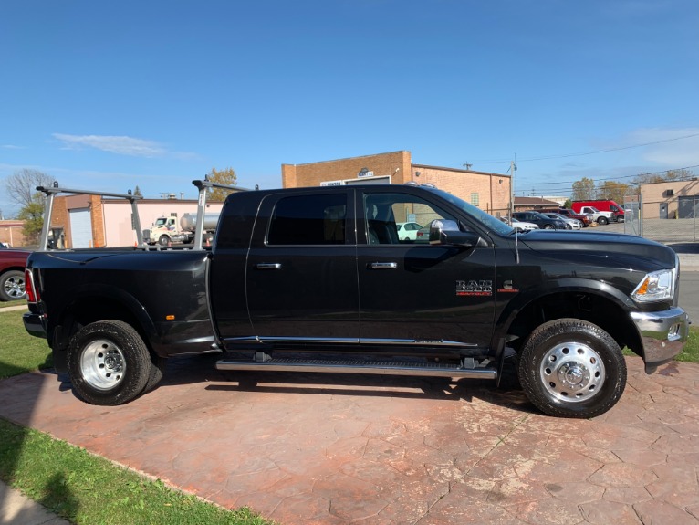 Used-2017-Ram-Ram-Pickup-3500-Laramie-Limited-4X4