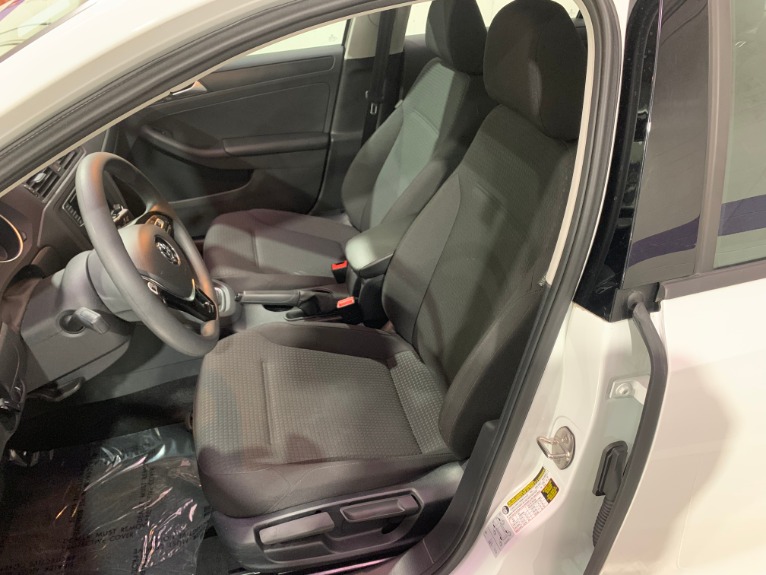 Used-2016-Volkswagen-Jetta-14T-S