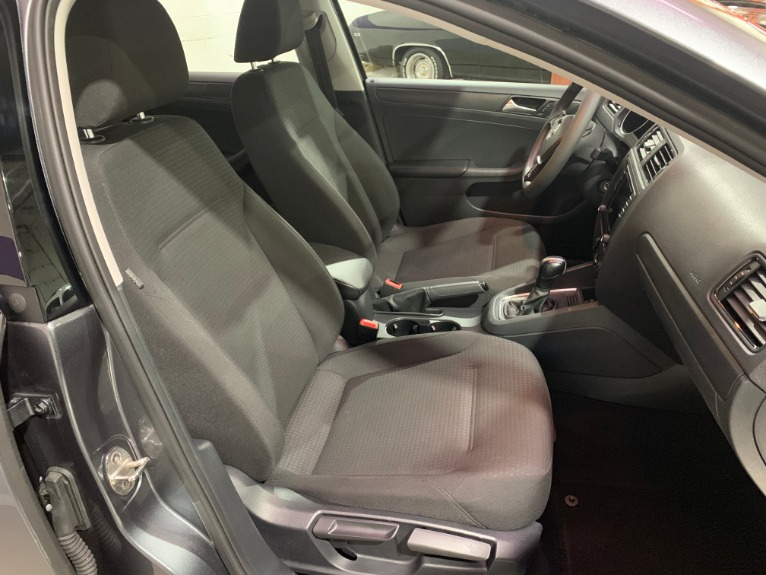 Used-2016-Volkswagen-Jetta-14T-S-FWD