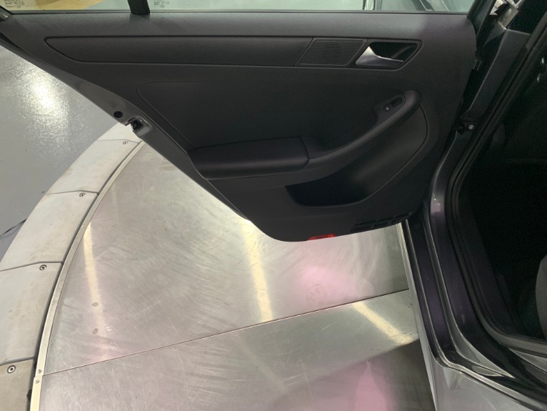 Used-2016-Volkswagen-Jetta-14T-S