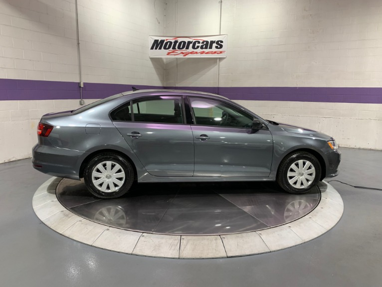 Used-2016-Volkswagen-Jetta-14T-S-FWD