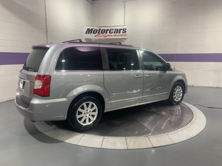 Used-2014-Chrysler-Town-and-Country-Touring