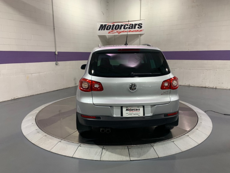 Used-2011-Volkswagen-Tiguan-SE-4Motion-AWD