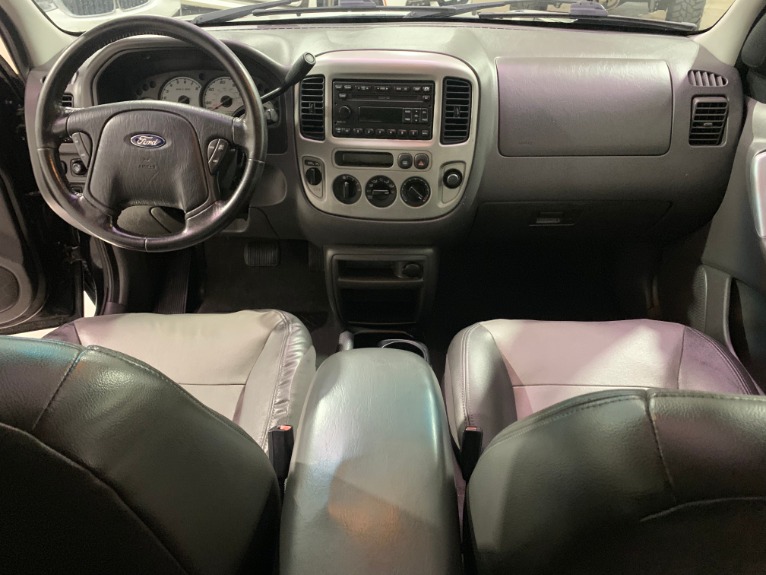 Used-2003-Ford-Escape-XLT-Popular-2-4WD