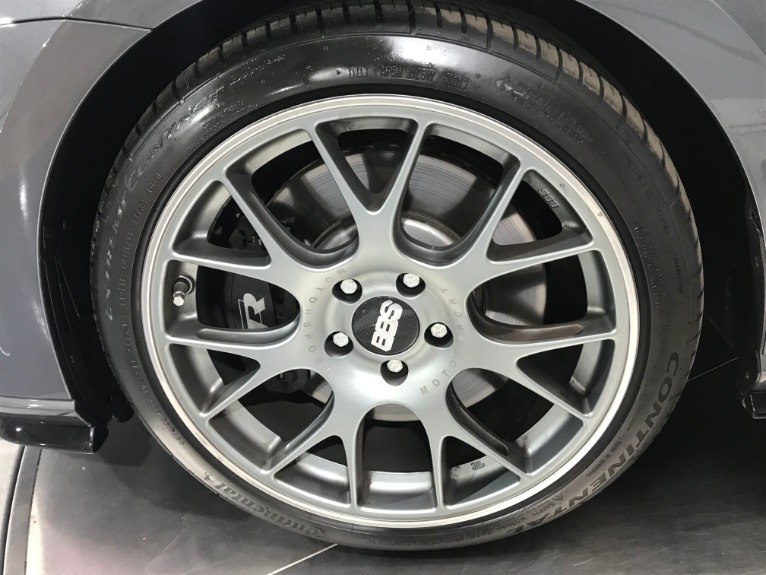 Used-2018-Volkswagen-Golf-R-AWD-4dr-Hatchback-6M