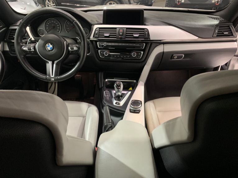 Used-2015-BMW-M4-RWD