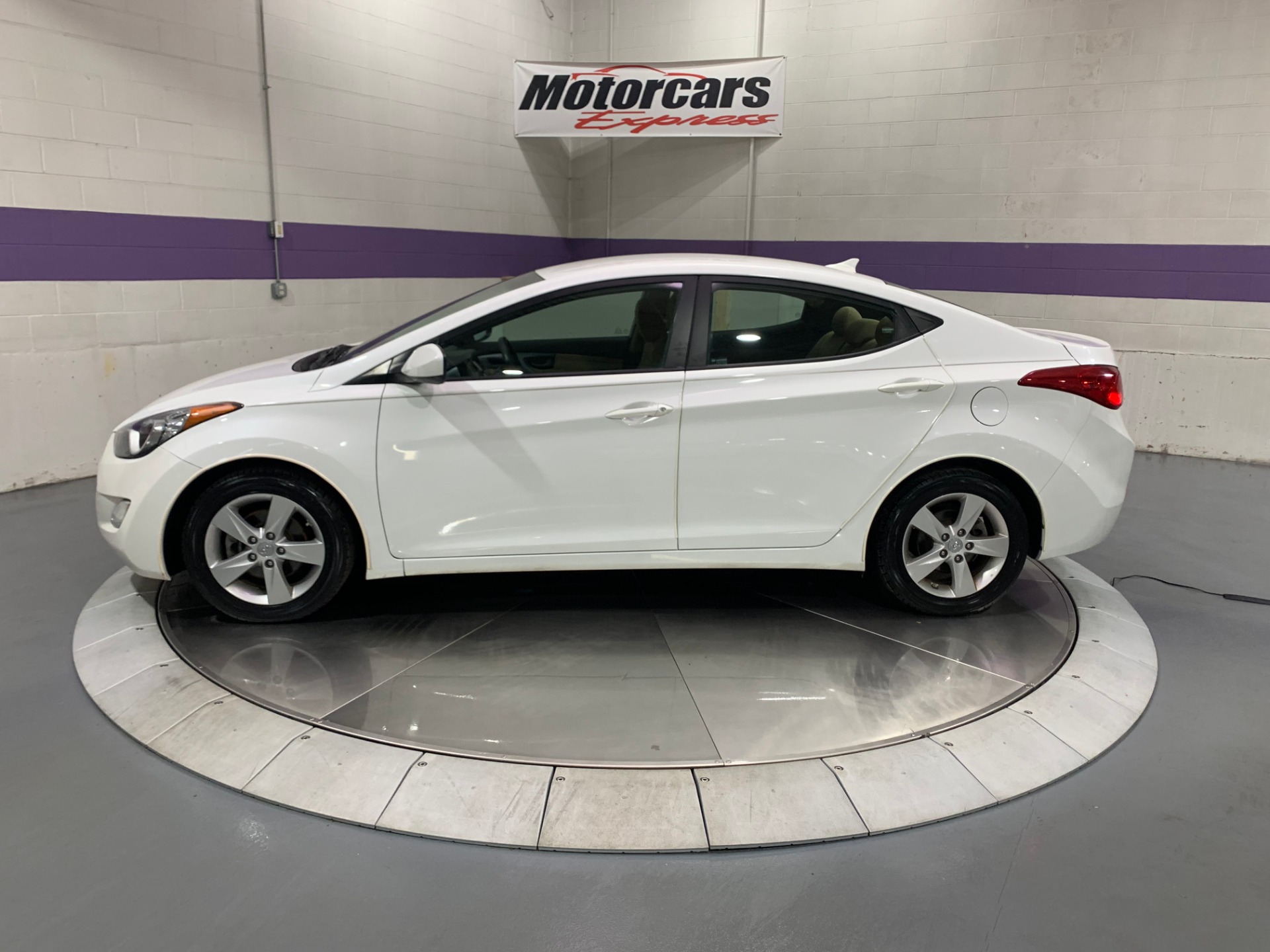 Used-2013-Hyundai-Elantra-GLS-FWD