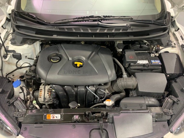 Used-2013-Hyundai-Elantra-GLS-FWD