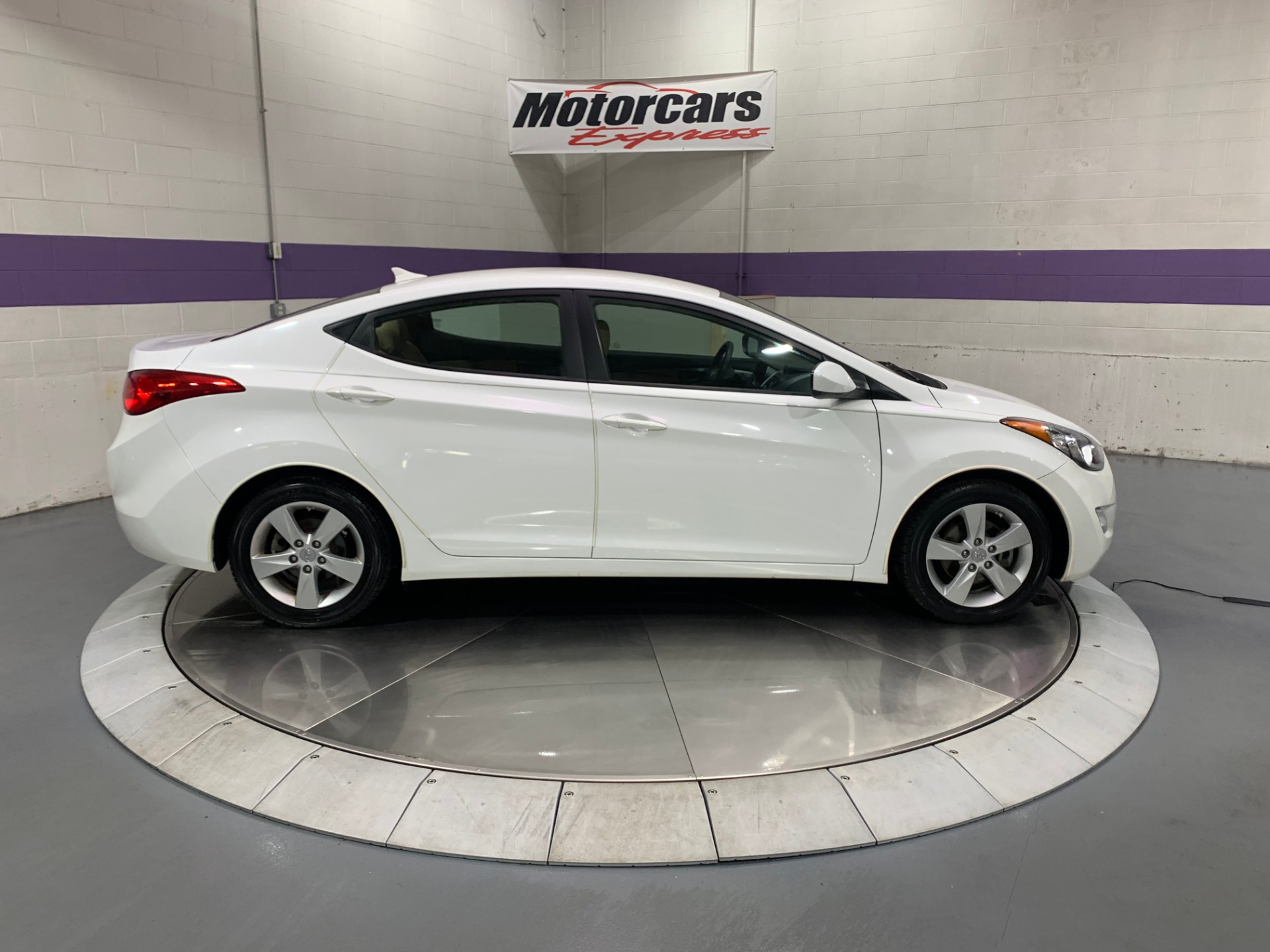 Used-2013-Hyundai-Elantra-GLS-FWD