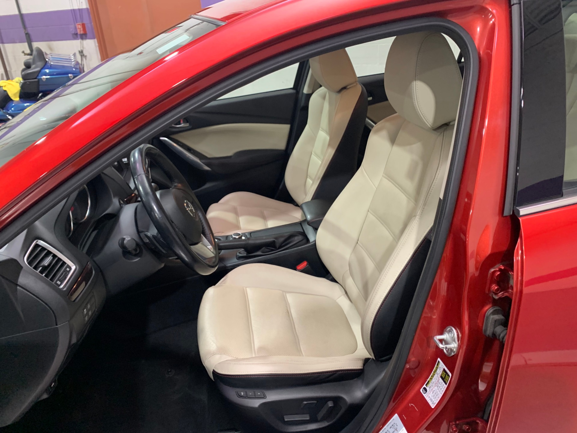 Used-2015-Mazda-6-i-Grand-Touring-FWD