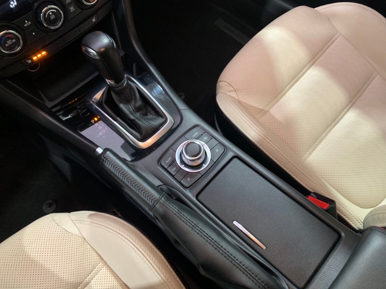 Used-2015-Mazda-6-i-Grand-Touring-FWD
