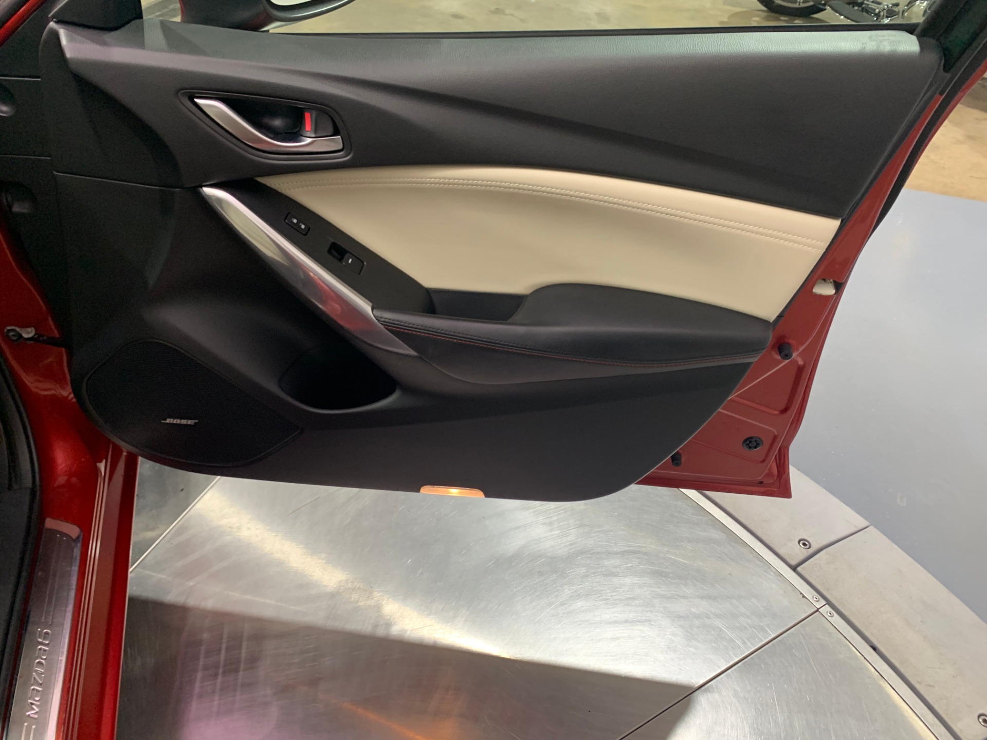 Used-2015-Mazda-6-i-Grand-Touring-FWD