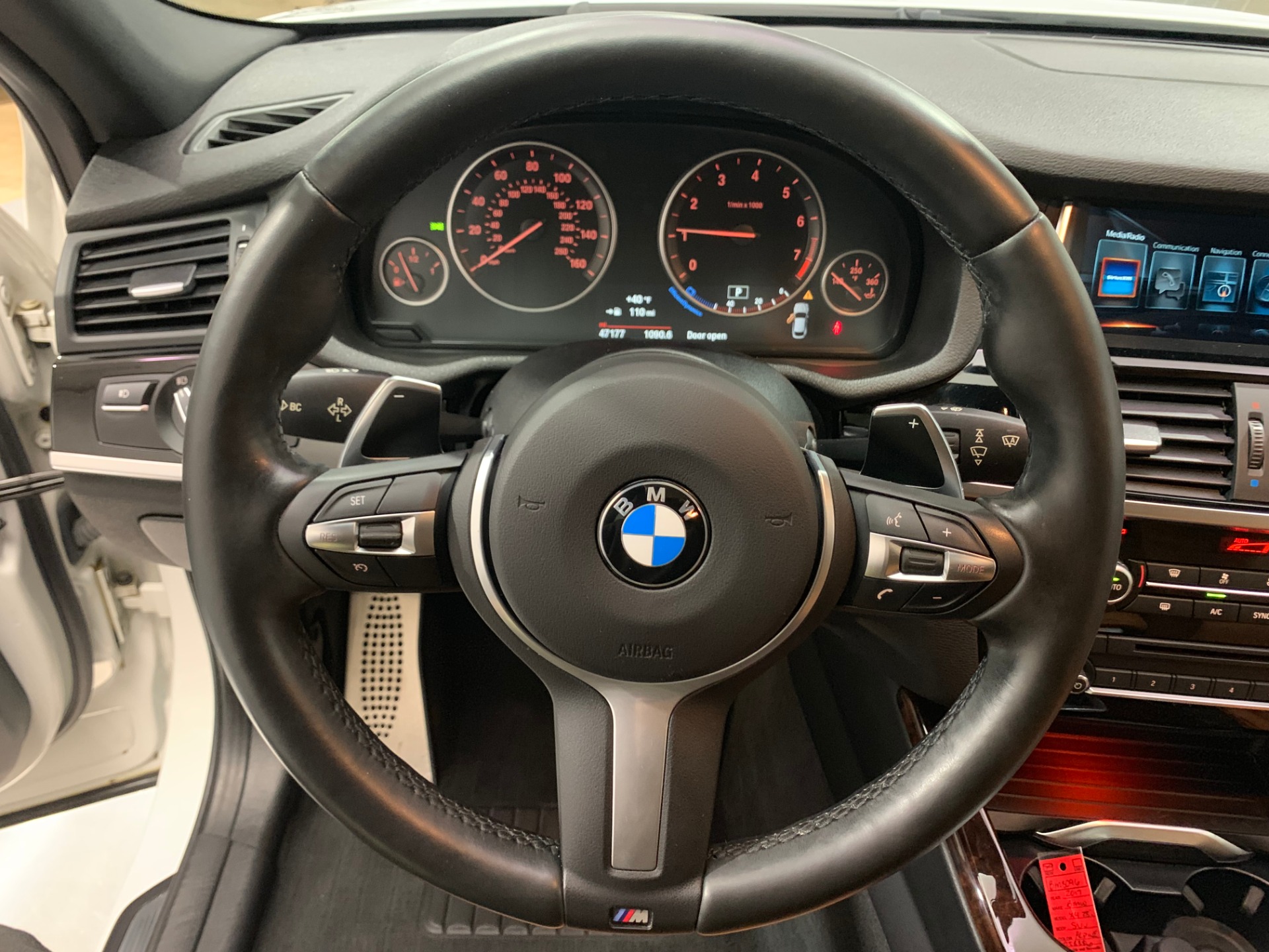 Used-2017-BMW-X4-xDrive28i-M-Sport-AWD