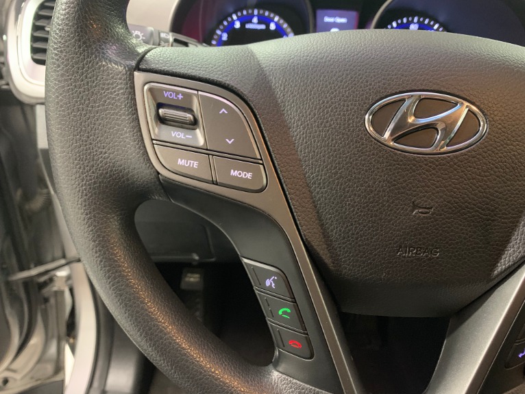 Used-2015-Hyundai-Santa-Fe-GLS-AWD