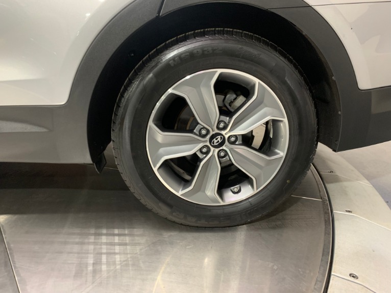 Used-2015-Hyundai-Santa-Fe-GLS-AWD