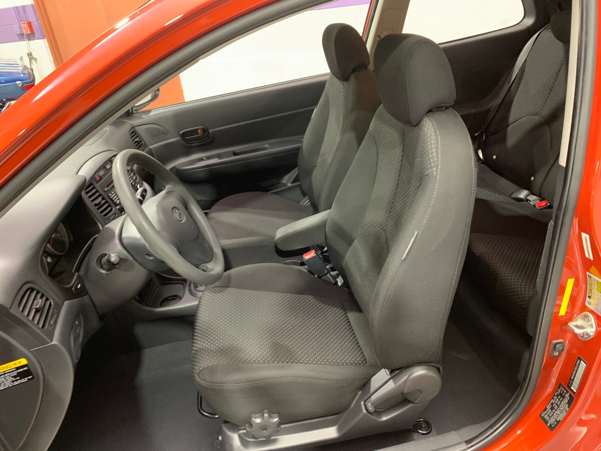 Used-2009-Hyundai-Accent-GS-FWD