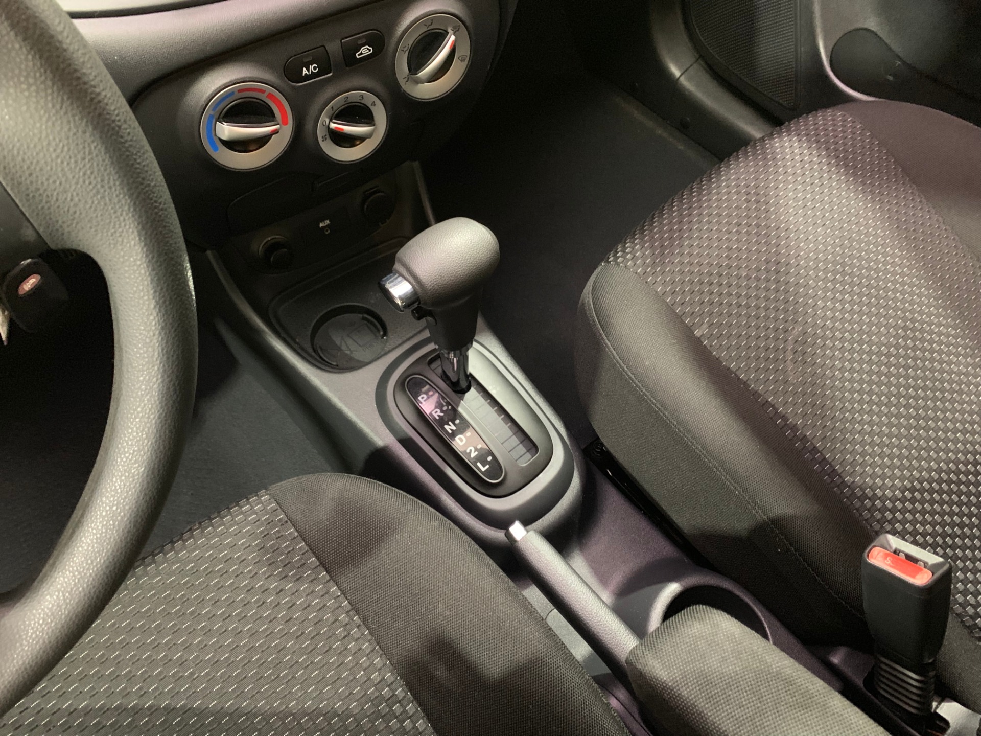 Used-2009-Hyundai-Accent-GS-FWD