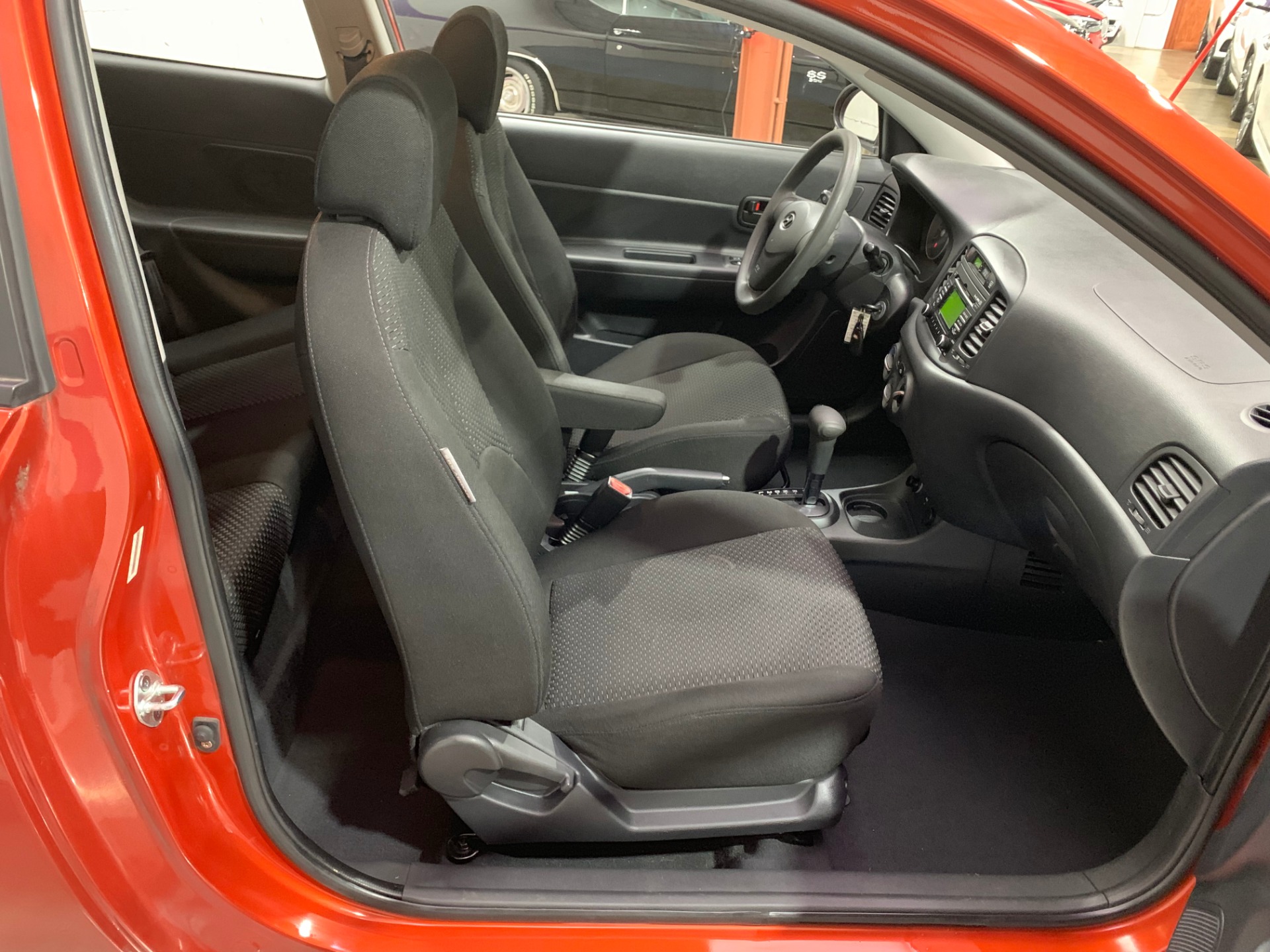 Used-2009-Hyundai-Accent-GS-FWD