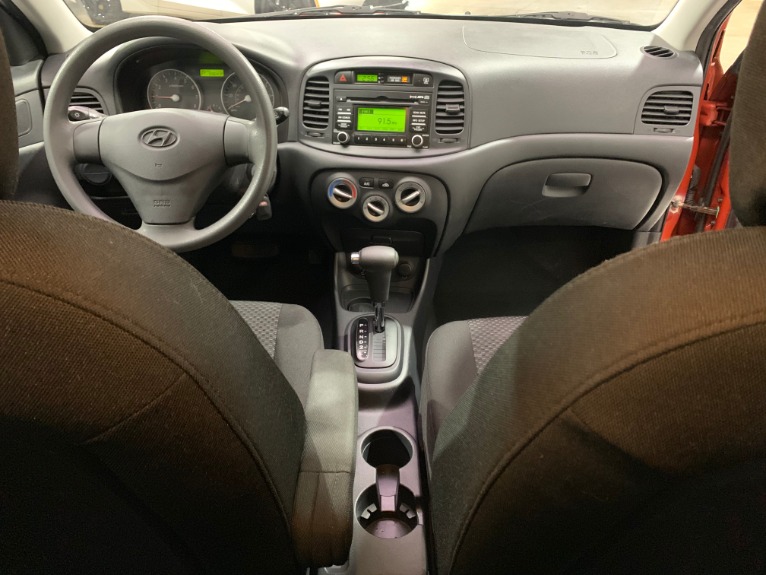 Used-2009-Hyundai-Accent-GS-FWD