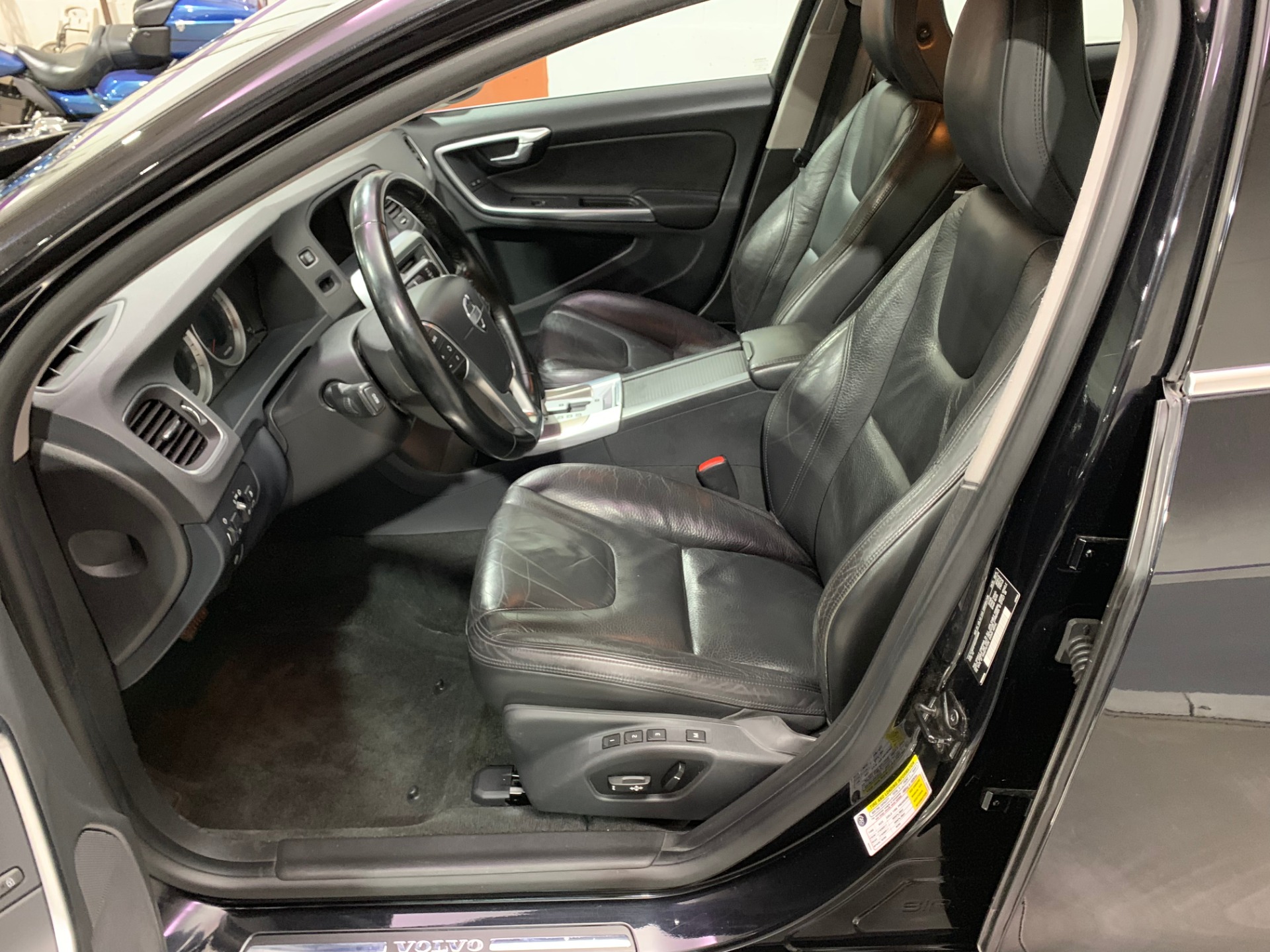 Used-2012-Volvo-S60-T5-FWD