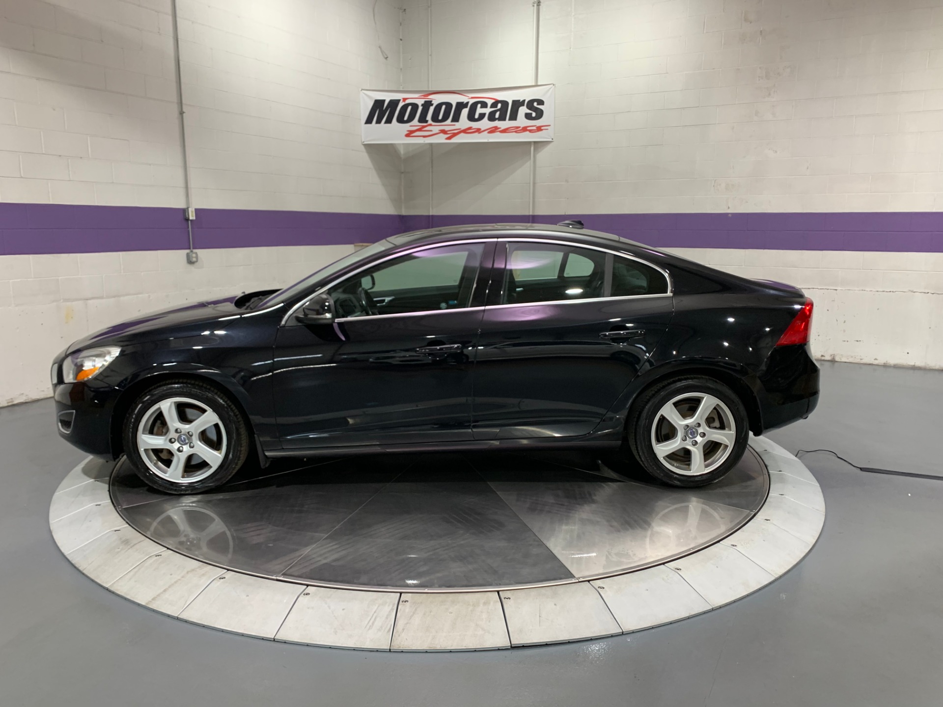Used-2012-Volvo-S60-T5-FWD