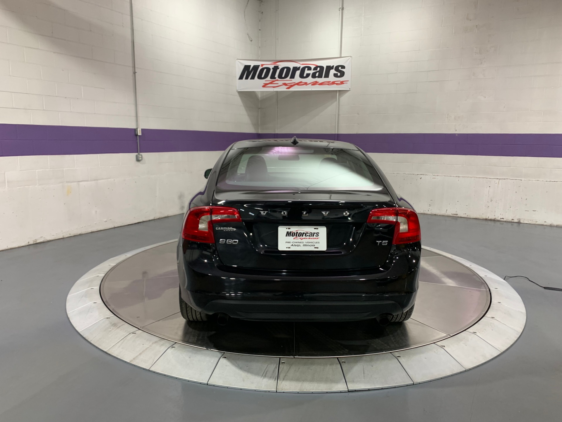 Used-2012-Volvo-S60-T5-FWD