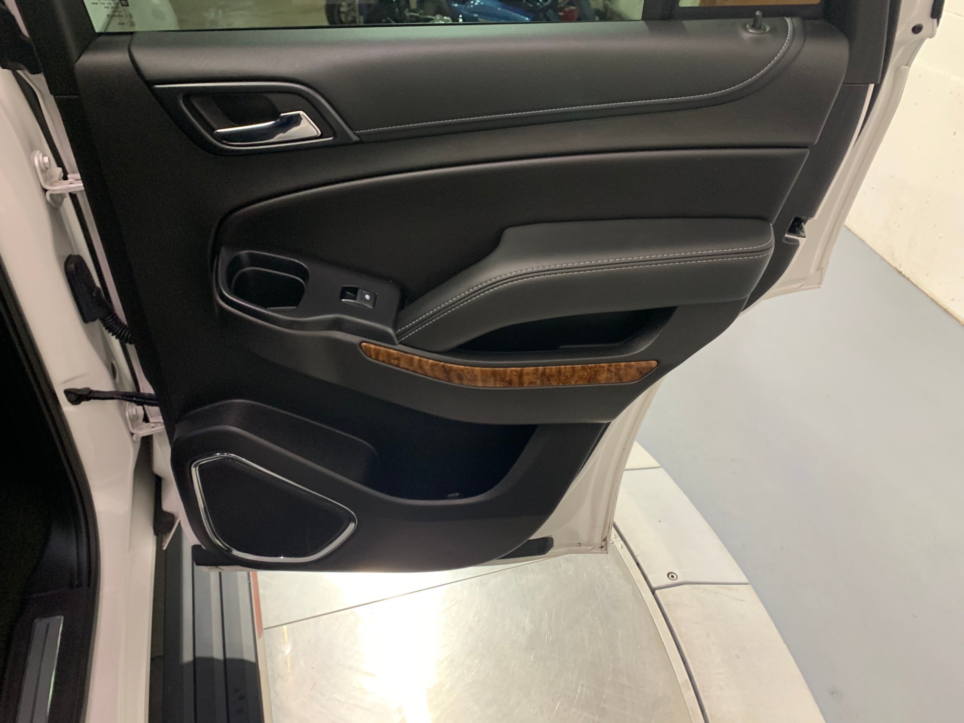 Used-2017-Chevrolet-Tahoe-Premier-4X4