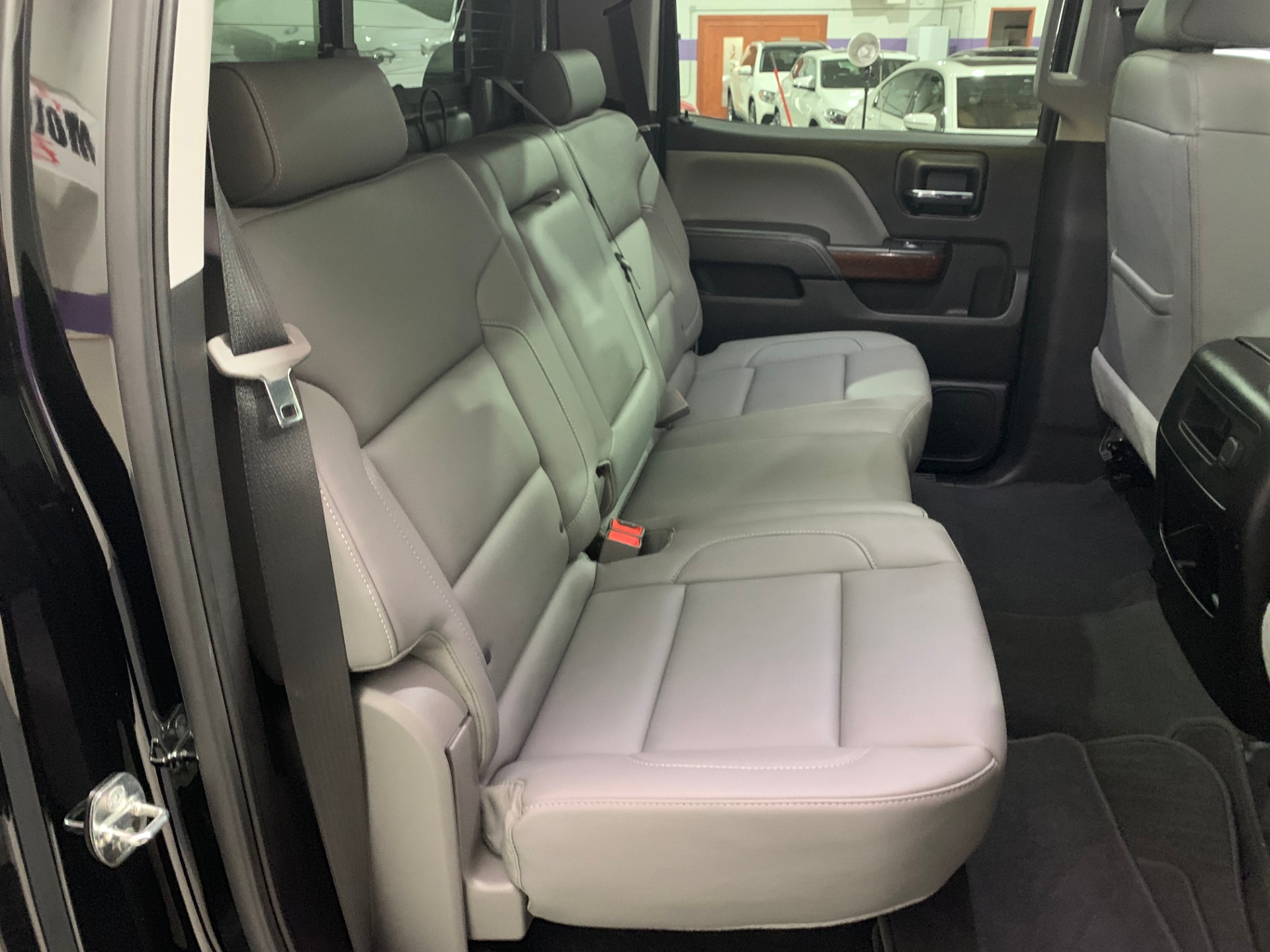Used-2018-GMC-Sierra-1500-SLT-4X4