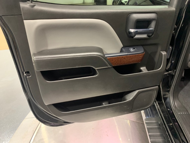 Used-2018-GMC-Sierra-1500-SLT-4X4