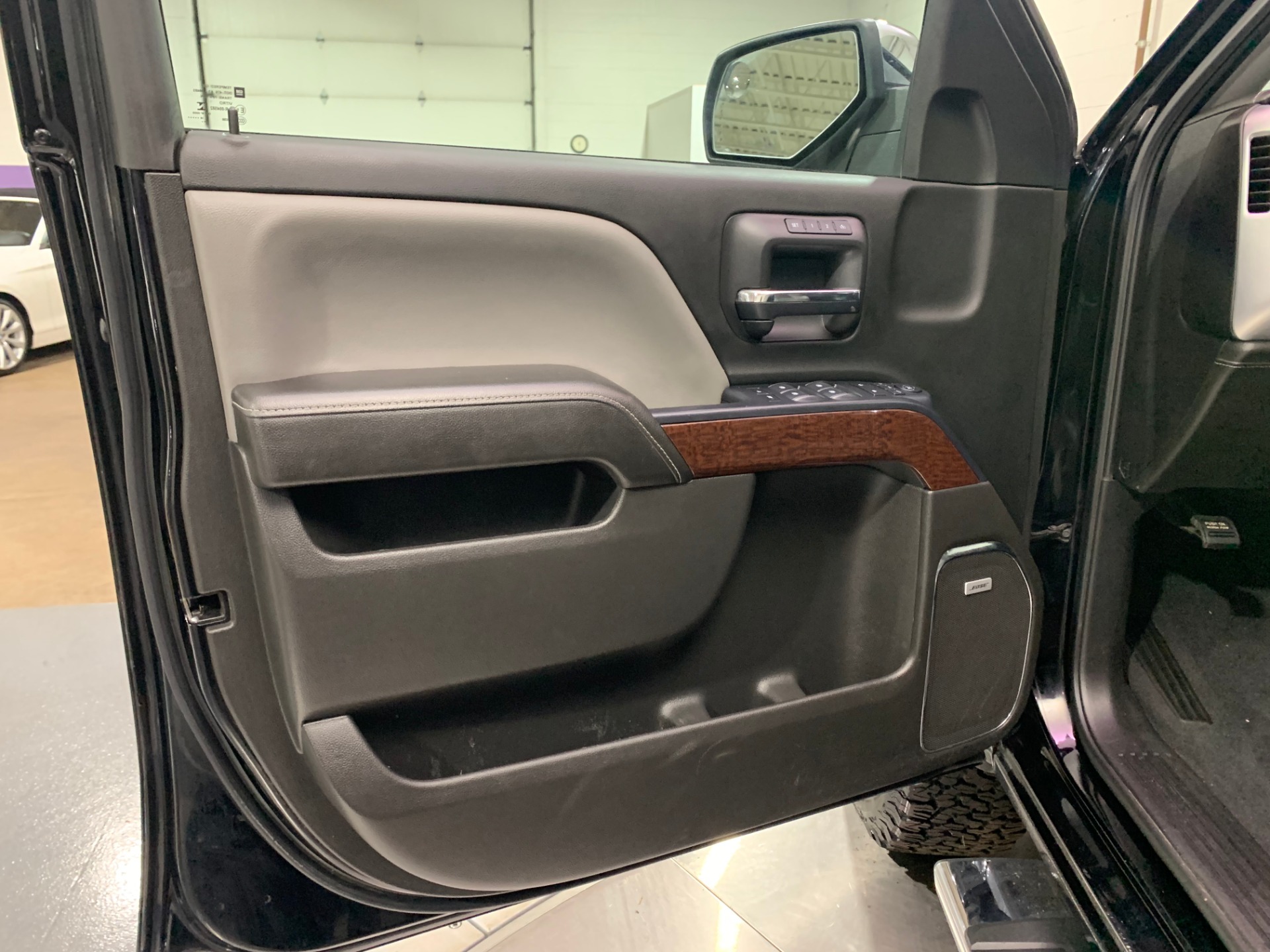 Used-2018-GMC-Sierra-1500-SLT-4X4