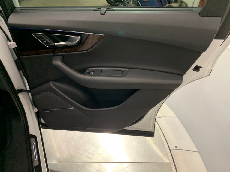 Used-2018-Audi-Q7-30T-quattro-Prestige-AWD